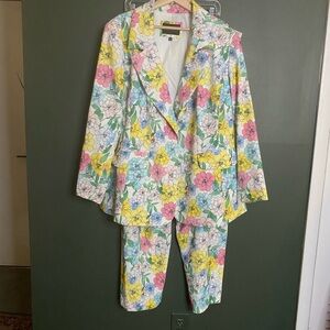 Eloquii Floral Patterned Suit